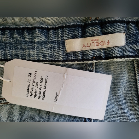 Fidelity Jimi Distressed Straight Leg Jeans Womens Size 26 New - Picture 5 of 5